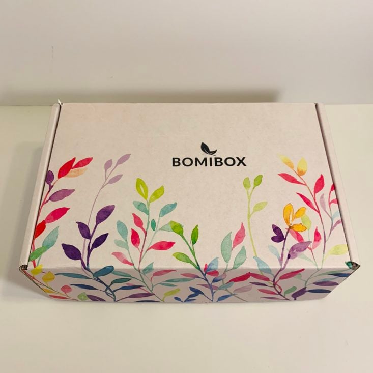 BomiBox Review February 2019 - Box Closed Top