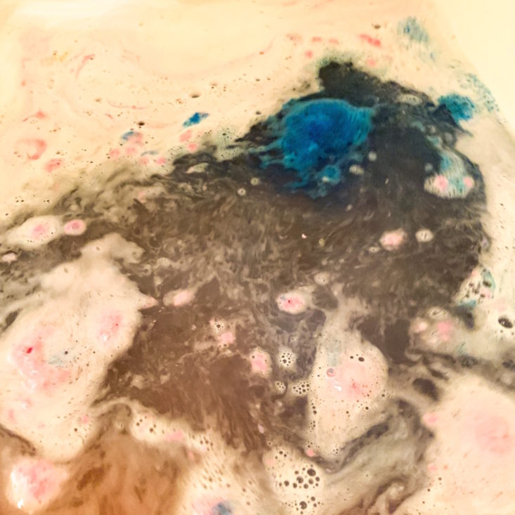 Bubbles & Books February 2019 - Raspberry Rosebud Bath Bomb Creamer by Simply Organico In Water 2
