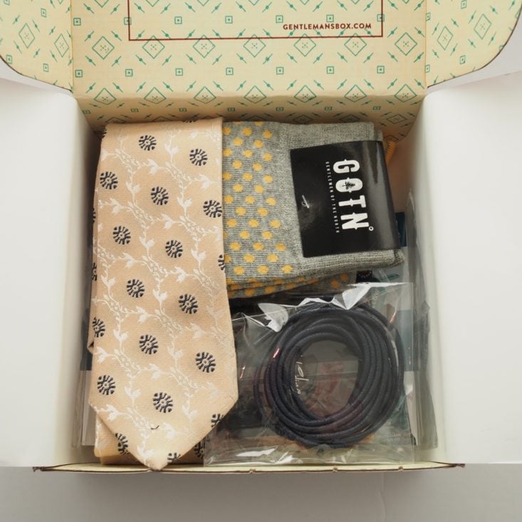 Gentlemans Box March 2019 - Open Box Top