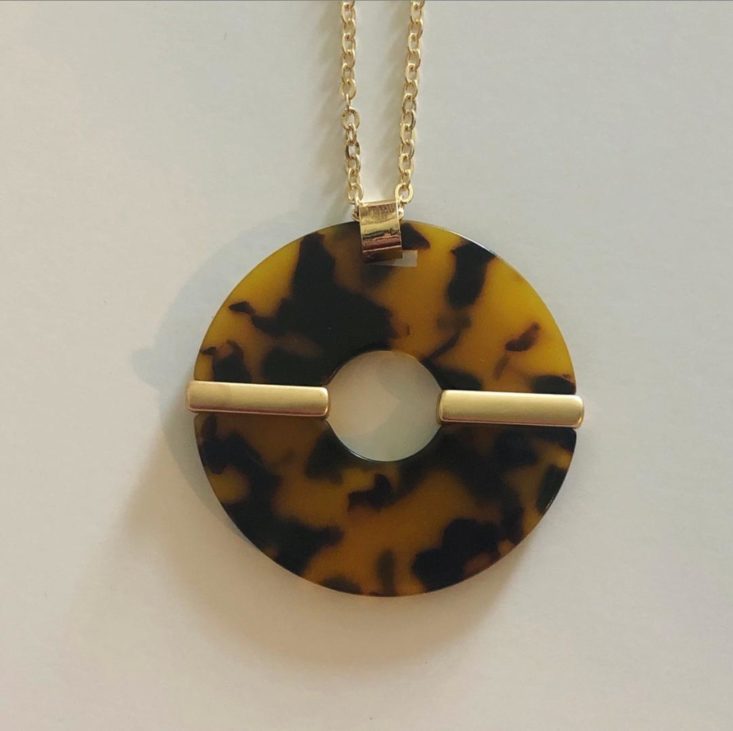 Bezel Box Mini Subscription Review APRIL 2019 - Necklace Zoomed In Top