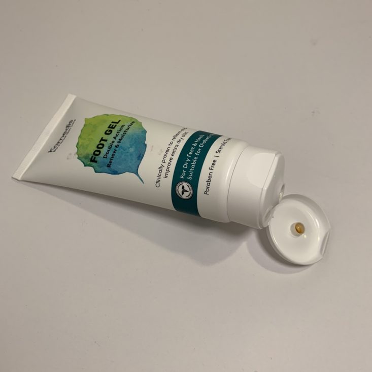 Cocotique March 2019 Review - Kamedis Hydrating Foot Gel Uncapped Top