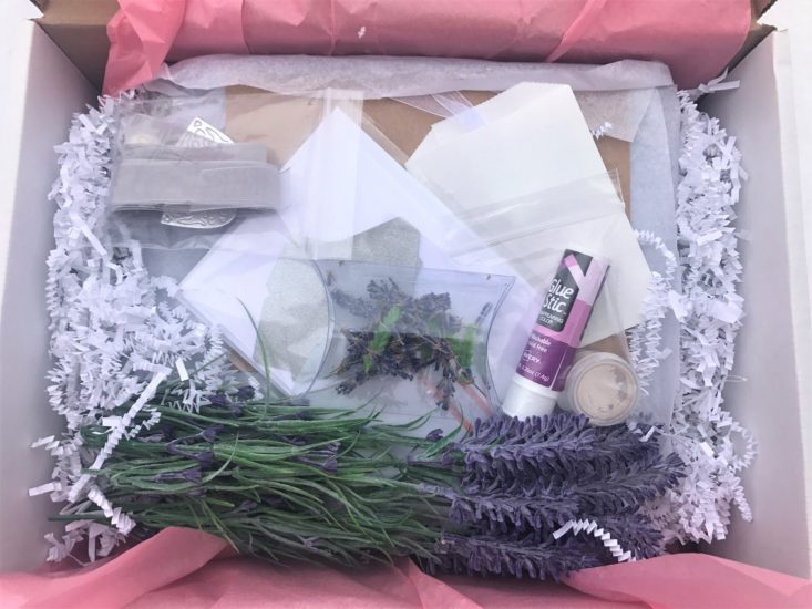 Confetti Grace April 2019 - Photo of all supplies in box Top