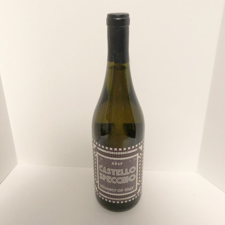 Firstleaf Wine Subscription March 2019 Review - 2017 Castello Specchio White Blend Bottle Front