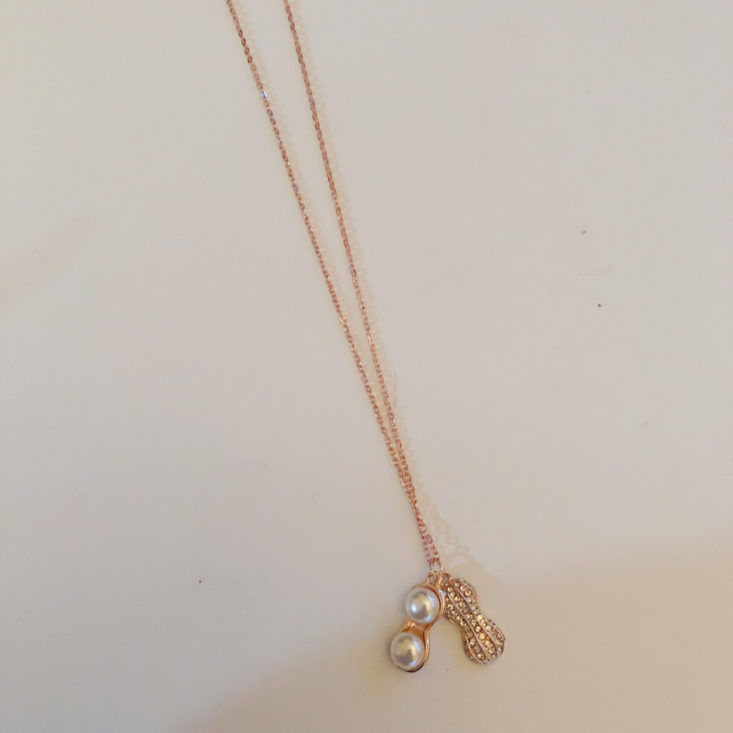 Unboxing The Bizarre Chic Boutique Review March 2019 - Rose Color Peanut Pearl Necklace 1 Top
