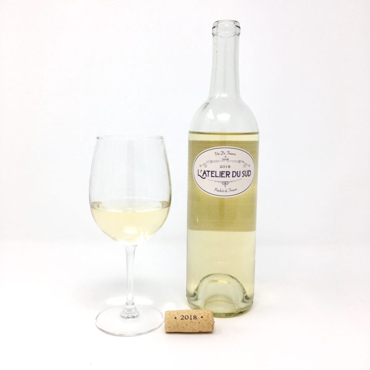Winc Wine of the Month Review March 2019 - 2018 L’Atelier du Sud Sauvignon Blanc Open Front