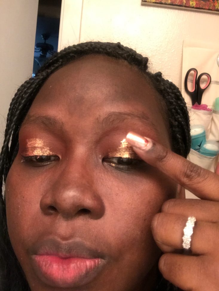 Boxycharm Tutorial May 2019 - Tapping In Glitter Eyeshadow