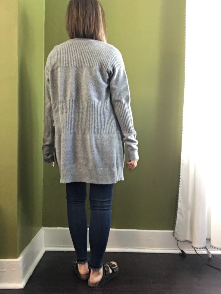 DAILYLOOK styling subscription review may 2019 gray cardigan