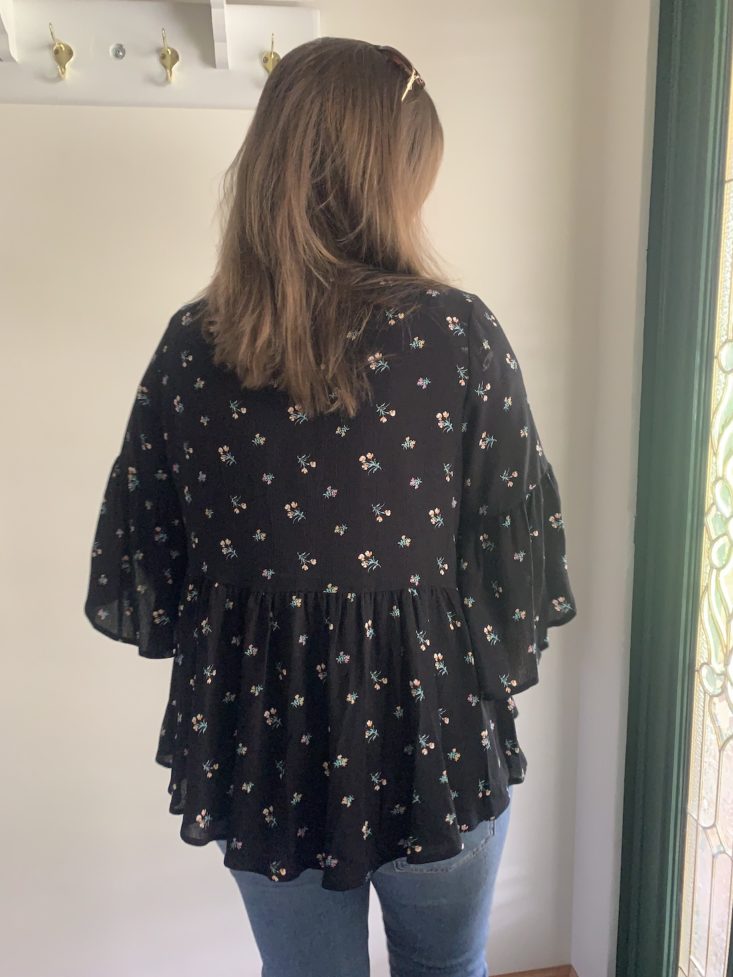 Golden Tote Clothing Tote Review May 2019 - Millibon Floral Cardigan 4 Back