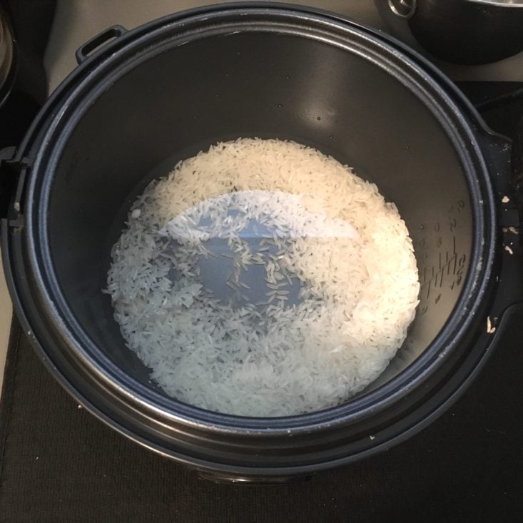 Home Chef Subscription Box Review May 2019 - SHRIMP RICE COOKER