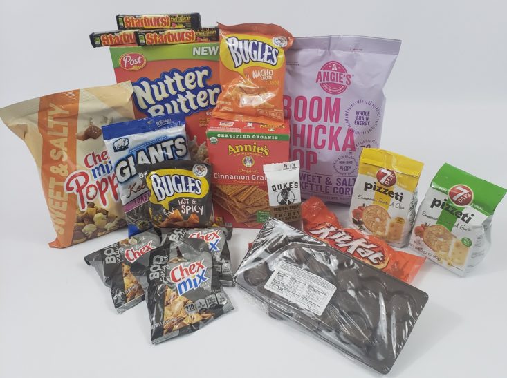 MONTHLY BOX OF FOOD AND SNACK REVIEW MAY 2019 - All Products Group Shot Front
