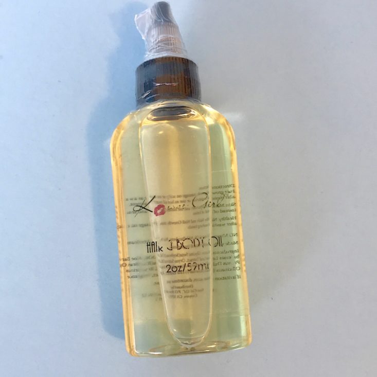 ZaaBox Women of Color Subscription Review May 2019 - Kisse Girl -Hair and Body Oil 2 oz Travel Size Top