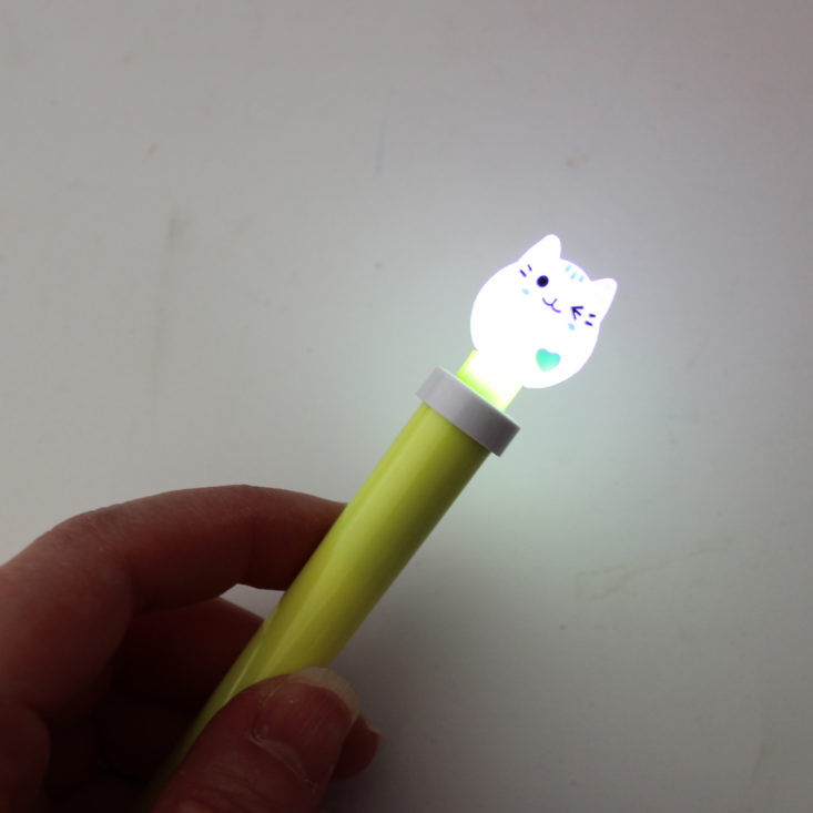 Cat Lady Box September 2019 - Light Up Cat Pen Closer Top